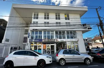 Ponto comercial à venda na Rua Henrique Dias, Benfica, Juiz de Fora