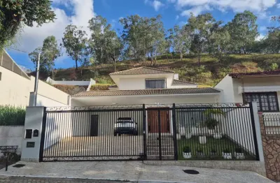 Casa duplex no quintas da avenida: 5 quartos, área gourmet e 2 vagas!