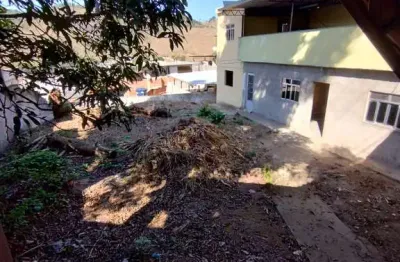 Casa à venda na Rua Maria Joaquina da Motta, Santa Cruz, Juiz de Fora
