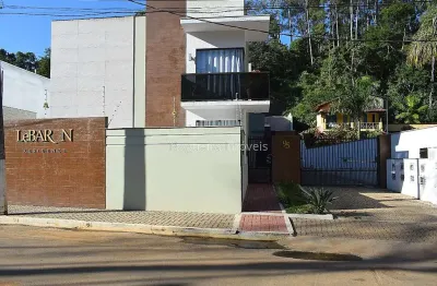 Oportunidade de morar em uma confortável casa duplex.