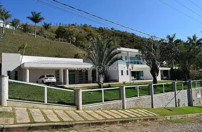 Casa com 5 quartos à venda na Avenida Vereador Raymundo Hargreaves, Fontesville, Juiz de Fora