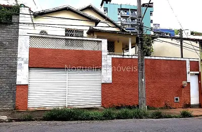 Casa com 3 quartos à venda na Rua Guacuí, São Mateus, Juiz de Fora