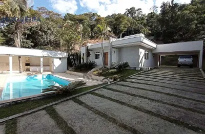 Casa em condomínio fechado com 4 quartos à venda na Rua Belém, Parque Jardim da Serra, Juiz de Fora