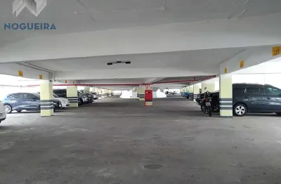 Terreno em condomínio fechado à venda na Rua Mister Moore, Centro, Juiz de Fora