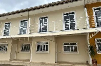 Casa com 2 quartos à venda na Rua Paracatu, Bandeirantes, Juiz de Fora