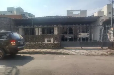 Casa com 4 quartos à venda na Rua Doutor José Batista de Oliveira, Bom Pastor, Juiz de Fora