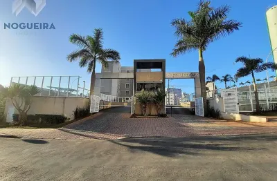 Apartamento para alugar na Rua Octávio Malvaccini, São Pedro, Juiz de Fora