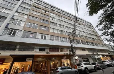 Apartamento com 1 quarto para alugar na Rua Braz Bernardino, Centro, Juiz de Fora