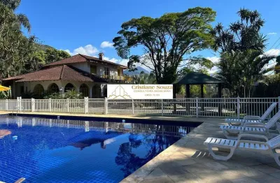 Casa em condomínio à venda em teresópolis-rj, bairro bom retiro: 2 quartos, 1 suíte, 1 sala, 2 banheiros, 1 vaga de garagem, 80m².