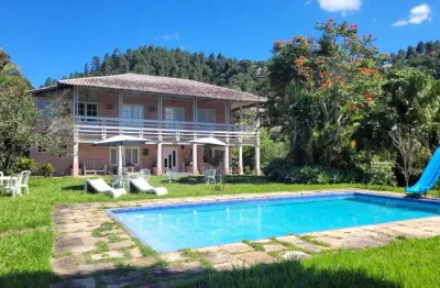 Linda casa em condomínio albuquerque,  05 suítes,  área total 1.400m2 totalmente plano