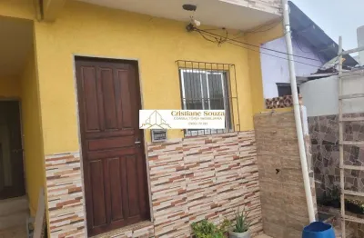 Casa para locação no bairro alto, teresópolis-rj: 1 quarto, 1 sala, 1 banheiro, 45m² de área.