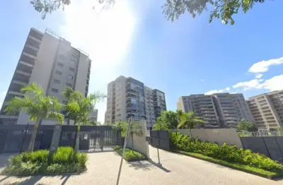 Excelente apartamento de 3 quartos para alugar em frente ao golf olimpico