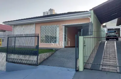 Casa, com 3 domitórios, com 2 vagas de garagem, de 195 m² barreiros - são josé