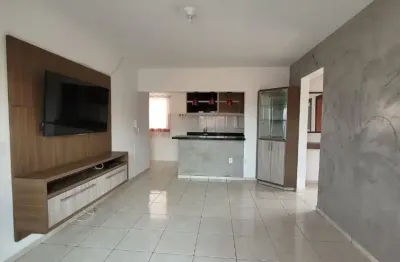 Apartamento 02 dormitórios com 01 vaga de garagem à venda no Bairro Serraria em São José.