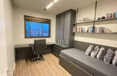 Apartamento, com 2 dormitórios, com elevador, de 83 m² Kobrasol - São José