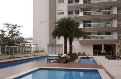 Apartamento no plaza victoria, no itacorubi. 2 dorm suíte lazer clube