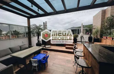 Ampla cobertura duplex no corrego grande, vista livre, verde, 3 vagas