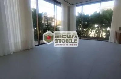 Casa  nova , 100% mobiliada no parque sao jorge, santa monica, com 166 m².