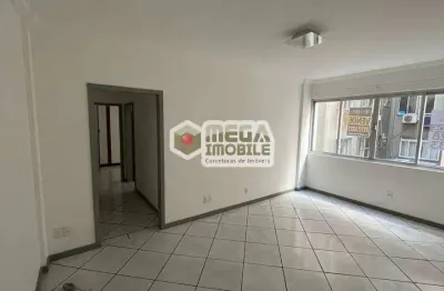 Amplo apto centro Florianopolis,, avista o mar, ponte, comercio