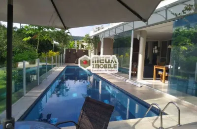 Maravilhosa casa em condomínio alto padrão, à venda no bairro santa monica,