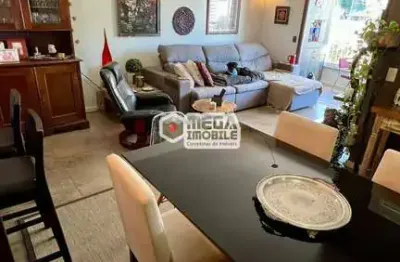 Amplo apartamento diferenciado 82 m², andar alto, 2 dorm, lazer, itacorubi