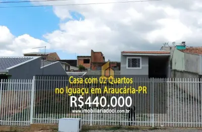 Casa com 02 quartos no iguaçu em araucária-pr  - a venda por r$440.000,00