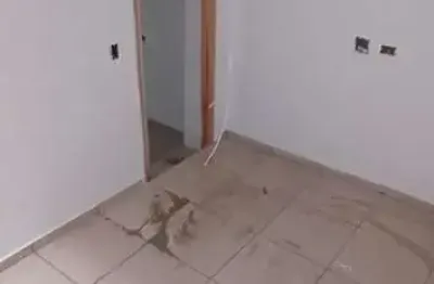 Casa com 2 quartos para alugar em Americanópolis, São Paulo , 45 m2 por R$ 1.300