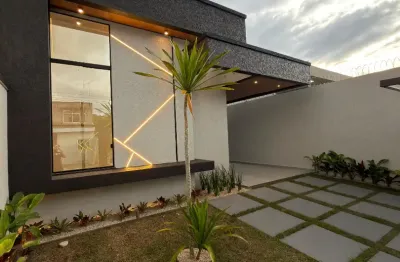 Casa no Villa Suíça - 03 quartos sendo uma suite  , churrasqueira, 123m2