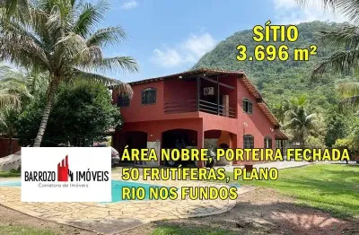 Sítio para venda em cachoeiras de macacu, papucaia, 4 dormitórios, 2 suítes, 4 banheiros, 2 vagas