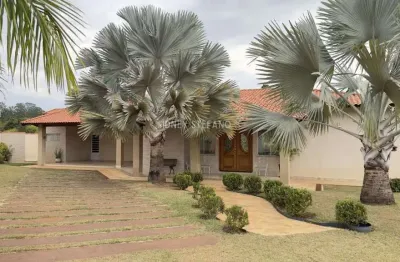 Casa com 3 quartos à venda na Rua 110, 10, Thermas de Santa Barbara, Águas de Santa Bárbara