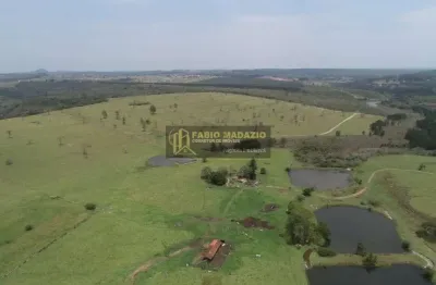 Fazenda à venda na Zona Rural, Botucatu 