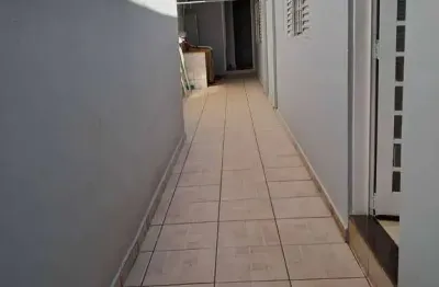 Casa com 2 quartos à venda na rua patrocínio, jardim paulistano, ribeirão preto, 126 m2 por r$ 300.000