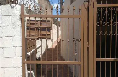 Casa com 2 quartos à venda na Rua Araraquara, Vila Mariana, Ribeirão Preto