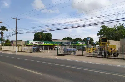 Ponto comercial com área construída de 3.000,00m² no tabuleiro do martins