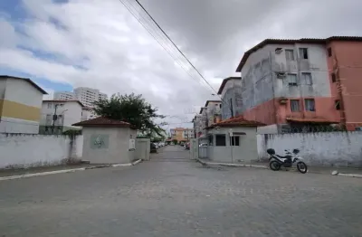 Apartamento com 2 quartos para alugar na Rua Maria Ramos De Lima, 107- Bloco 10, 72, Antares, Maceió