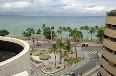 Apartamento com 4 quartos em andar alto com vista mar permanente na ponta verde