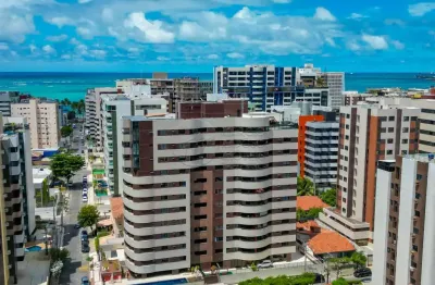 Cobertura mobiliada com 4 suítes com piscina privativa no edifício piazza cortona na ponta verde