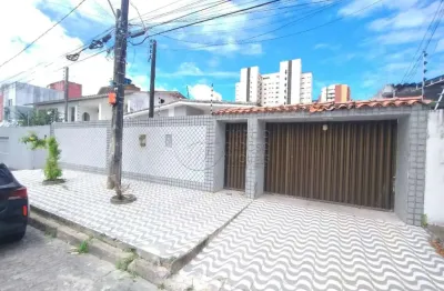 Casa residencial gruta de lourdes  - 03 quartos na gruta de lourdes