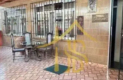 Casa com 2 quartos à venda na Ireneo Rosa, Olaria, Nova Friburgo