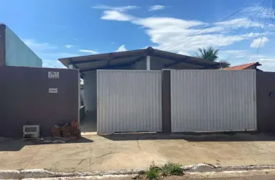Casa à venda na Rua Nove, Setor Alcira de Resende, Mineiros