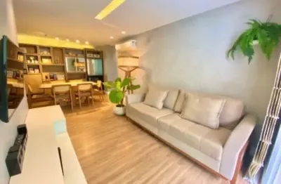 Em uma das ruas mais desejadas do jardim icaraí em niterói apartamento com varanda, sala em dois ambientes, três quartos, sendo uma suíte com varanda,