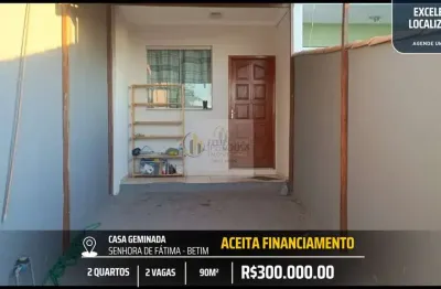 Excelente casa com amplo quintal - 2 quartos com sacada e 2 vagas