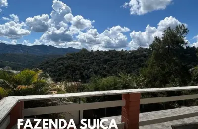 Na fazenda suíça, essa linda propriedade está à venda por r$ 750.000 e oferece muito mais que uma casa: oferece um verdadeiro refúgio!