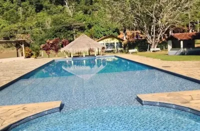 Um verdadeiro paraíso à venda! ideal para quem quer morar com qualidade de vida ou investir em um hotel fazenda completo!