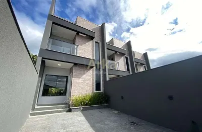 Triplex moderno à venda no bairro ilha da figueira – jaraguá do sul