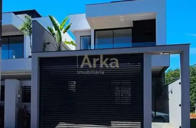 Casa geminada em três rios do norte, jaraguá do sul/sc