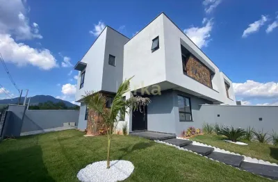 Geminado duplex com muito espaço externo no três rios do sul – jaraguá do sul