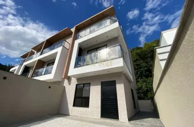 Casa com 4 quartos à venda na Vila Lalau, Jaraguá do Sul 