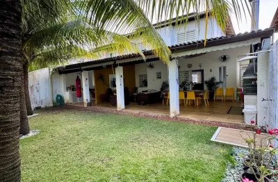 Belíssima casa em condomínio fechado com 514m em patamares