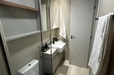 Aluguel no beach class ondina | quarto e sala mobiliado com 30m2